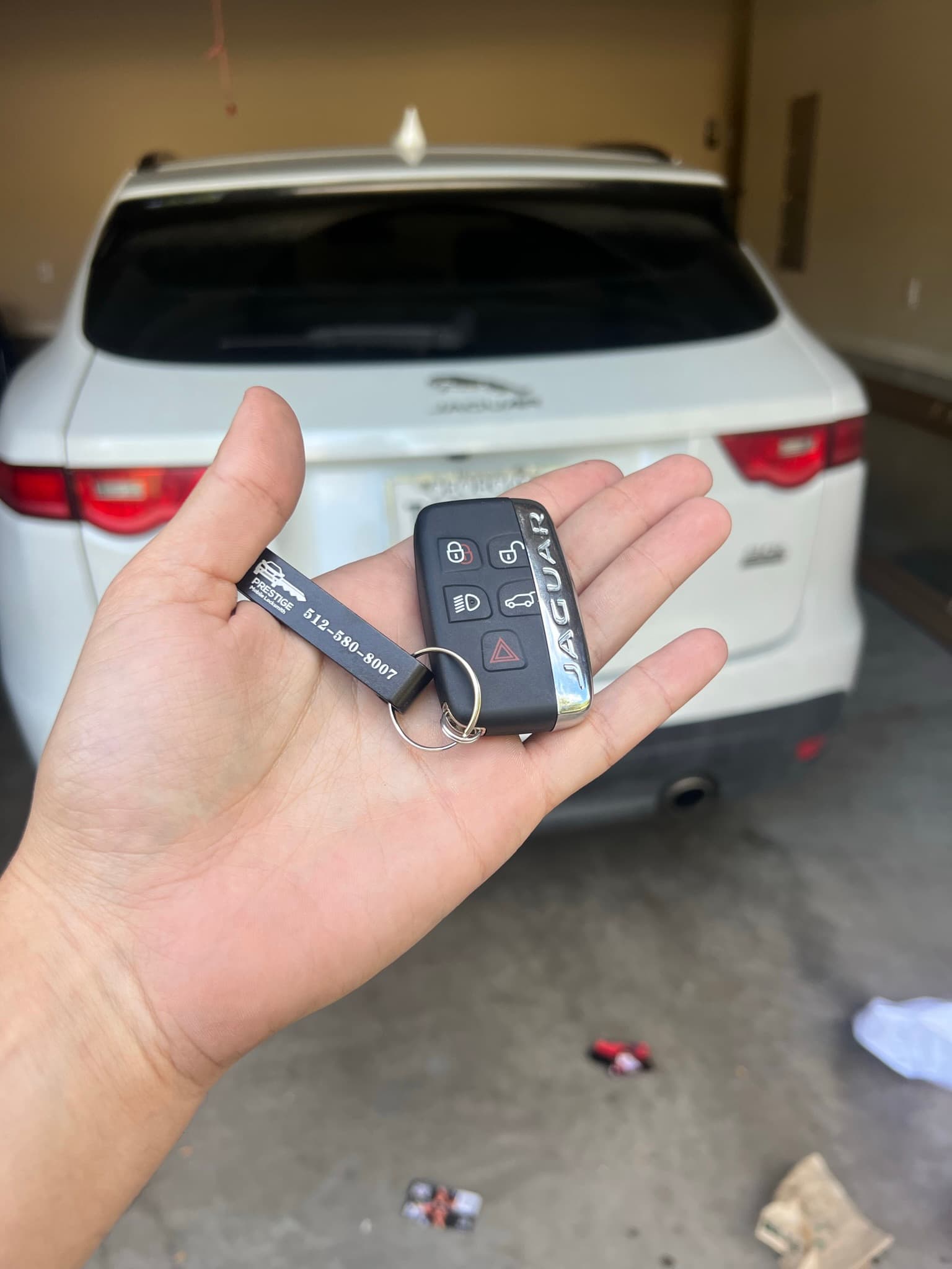 Jaguar key replacement service 1
