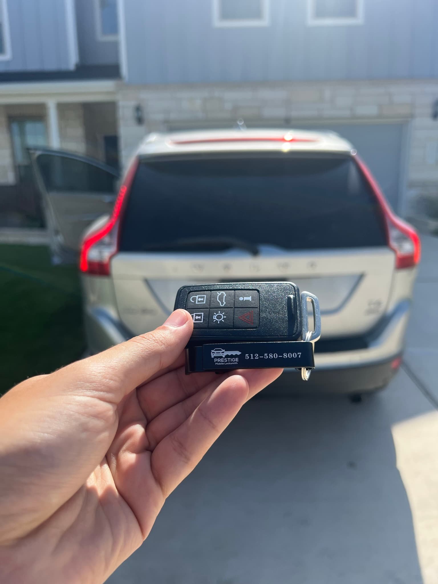 Volvo key replacement service 2