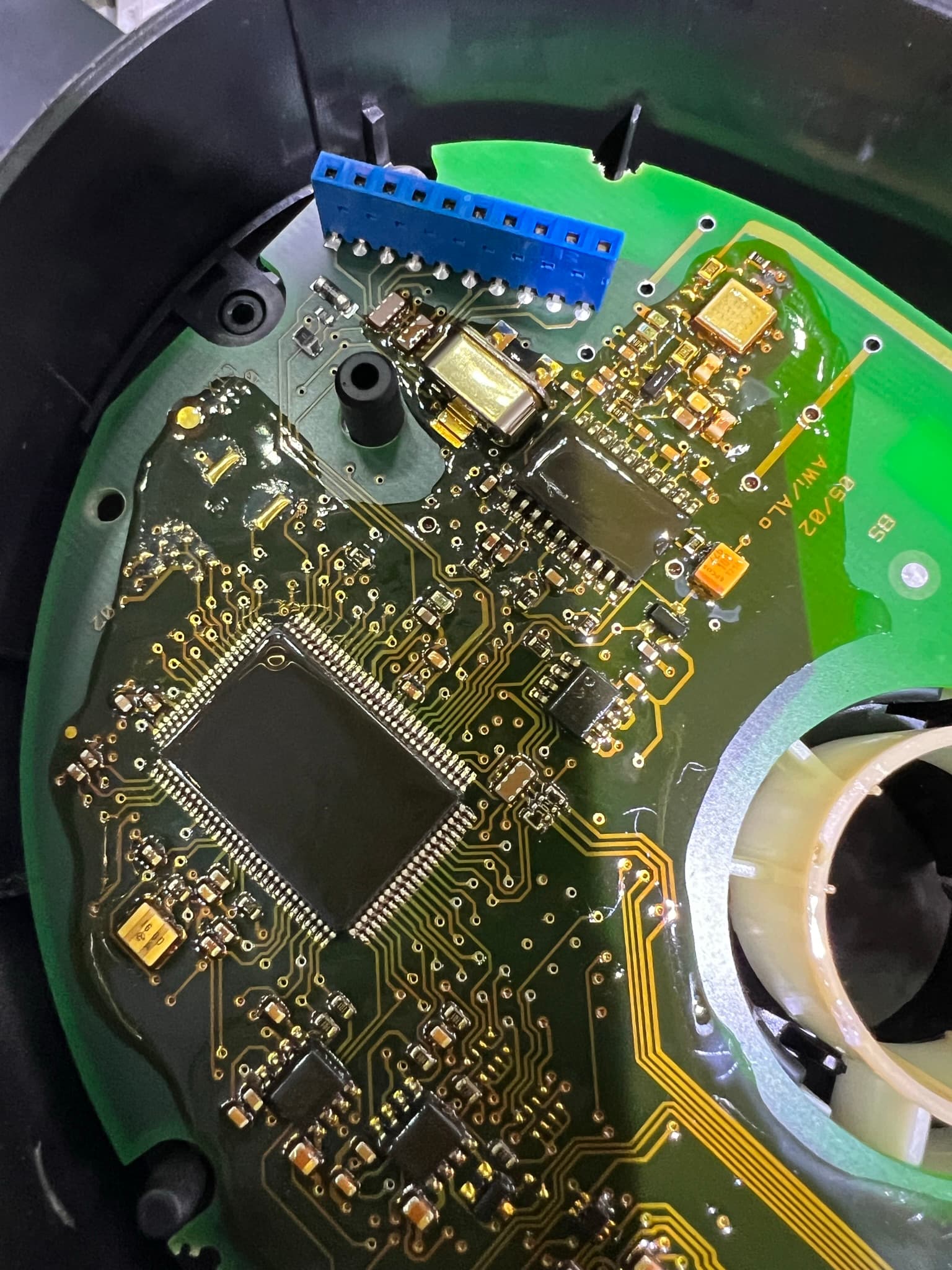 Automotive control module circuit board diagnostics and programming β Prestige Mobile Locksmith Austin TX